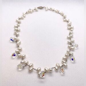 Exquisite Crystal and Freshwater / baroque Pearl Necklace. Wedding / Formal